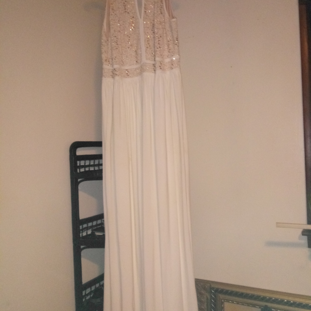 David's BRIDAL wedding gown size 18w